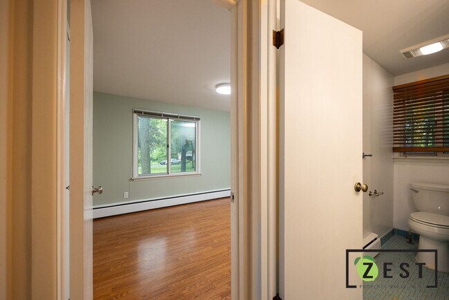 Building Photo - OPEN HOUSE Thursday August 29th 5-6pm