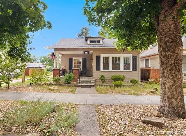 Building Photo - 413 E Del Norte St