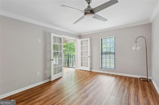 Building Photo - 23214 Plantation Dr NE