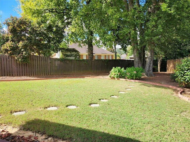 Building Photo - 742 Ryefield Ct