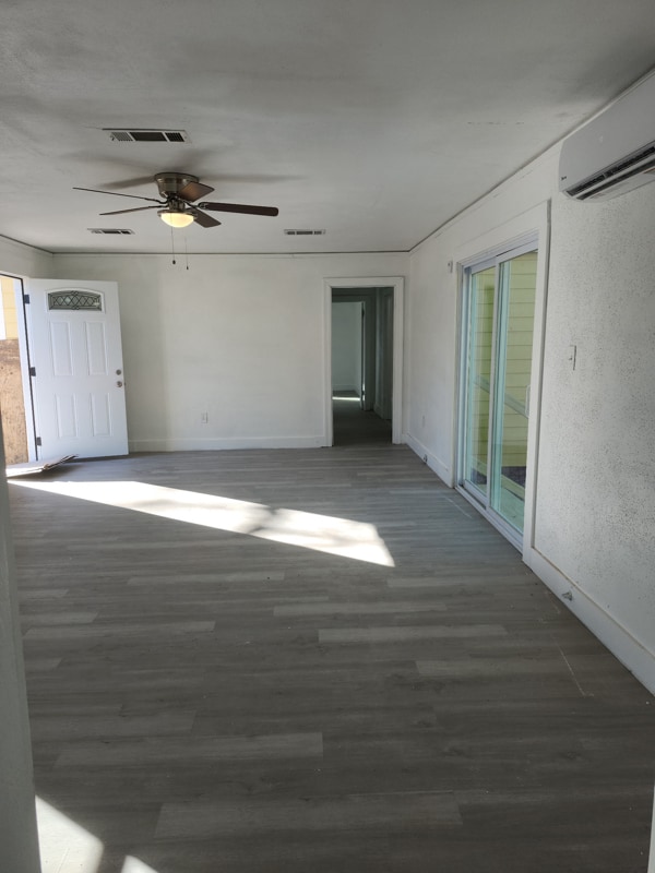 Building Photo - 720 Cooper Rd