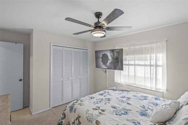 Building Photo - 5577 Sweetwater Oak Dr