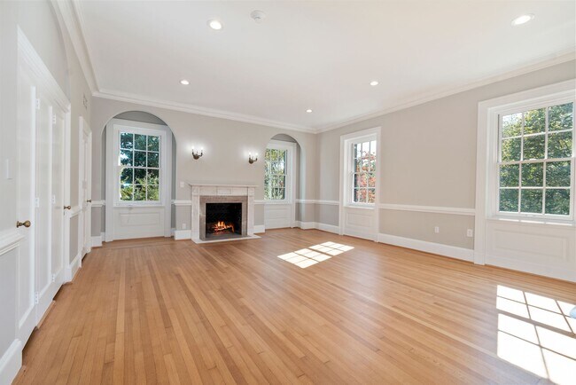 Building Photo - 3003 Massachusetts Ave NW