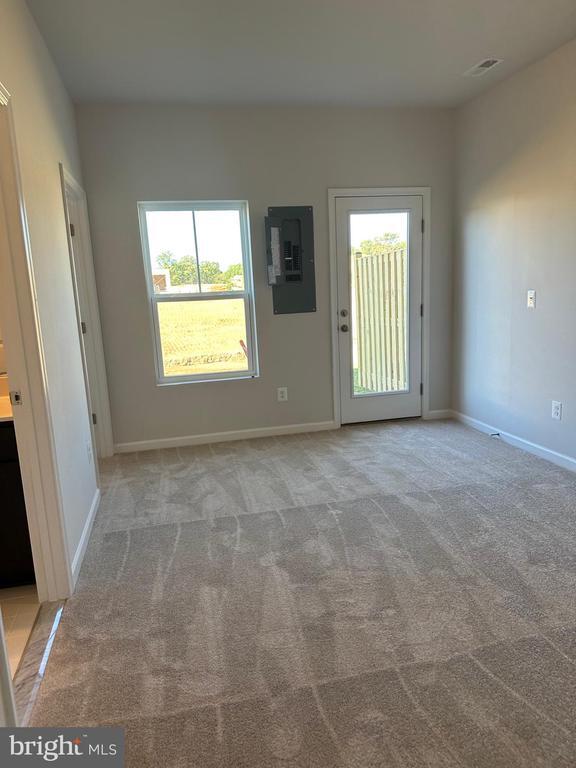 Building Photo - 148 Galaxy Pl