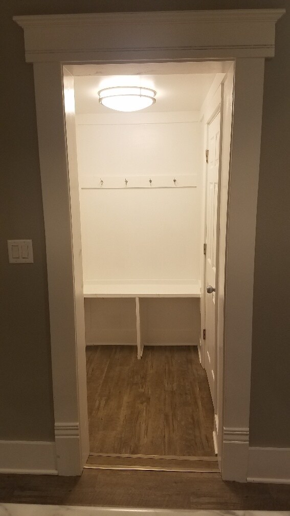 Mudroom - 312 SW Pleasant St