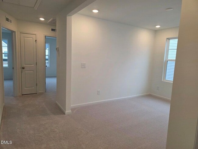 Building Photo - 178 S Finley Lndg Pkwy