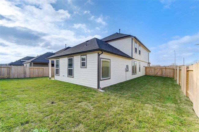 Building Photo - 2623 Finley Ln
