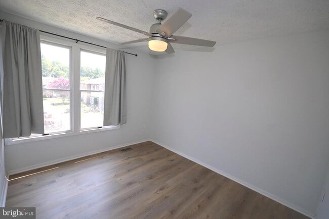Building Photo - 5564 Caithness Ct