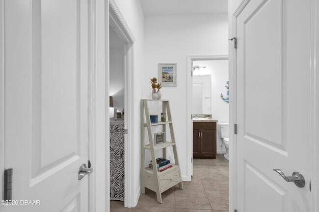 Building Photo - 317 Pop Top Ln