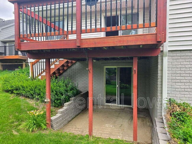 Building Photo - 5310 Brookview Dr