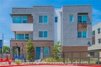 Building Photo - 589 S Lyon St