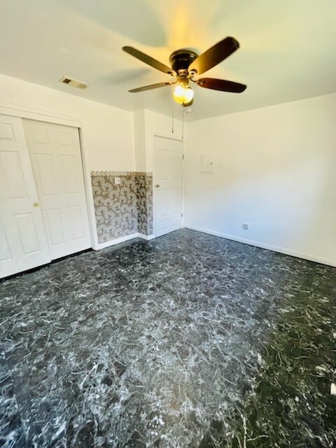 Building Photo - 326 Beardsley Ave