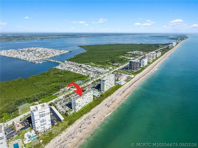Building Photo - 9940 S Ocean Dr