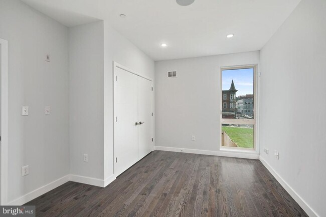 Building Photo - 1603 N Marshall St