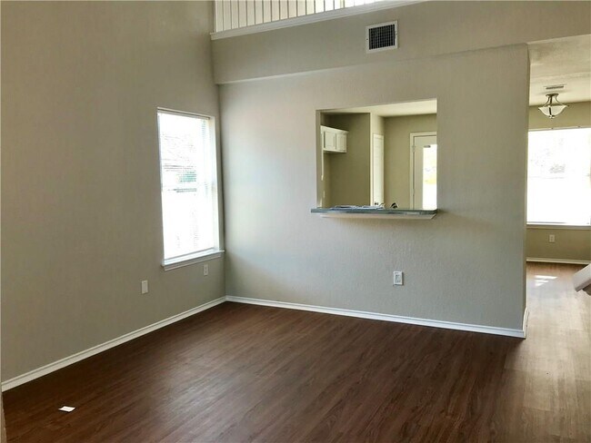 Building Photo - 1251 Pine Portage Loop