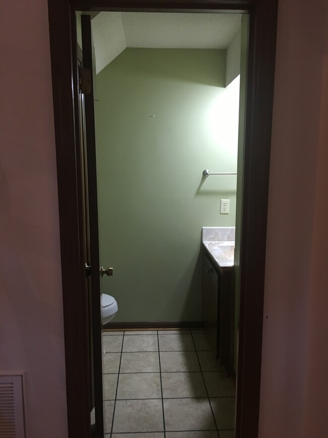 1/2 Bath Downstairs - 1412 Brockman Circle