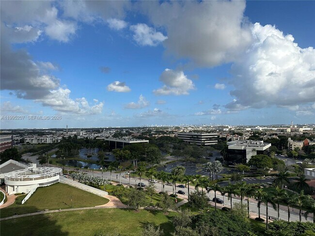 Building Photo - 5350 NW 84th Ave