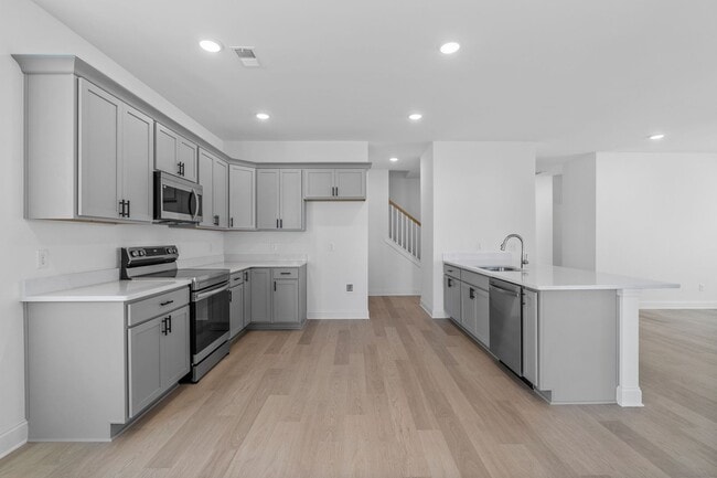 Building Photo - Brand New Home! Convenient Location! RENT TODAY!