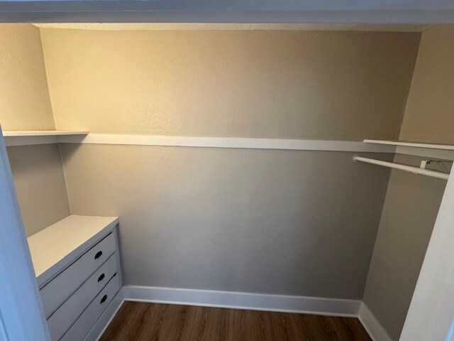 Building Photo - 485 Gaviota Ave