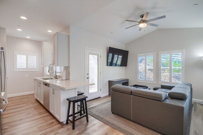 Building Photo - 4314 Nabal Dr