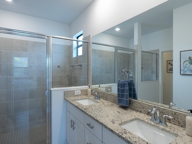 Building Photo - 3 Bedrooms | 2 Bathrooms | 2-Car Garage | Biscayne Landing – Gated Community