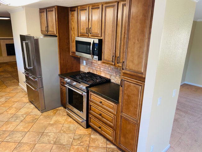 Building Photo - 1757 Burbank Ct