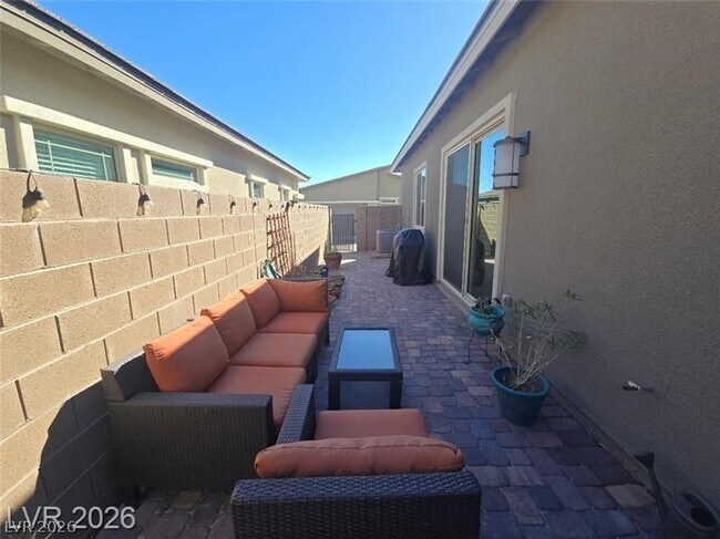 Building Photo - 905 Belleforte Ln