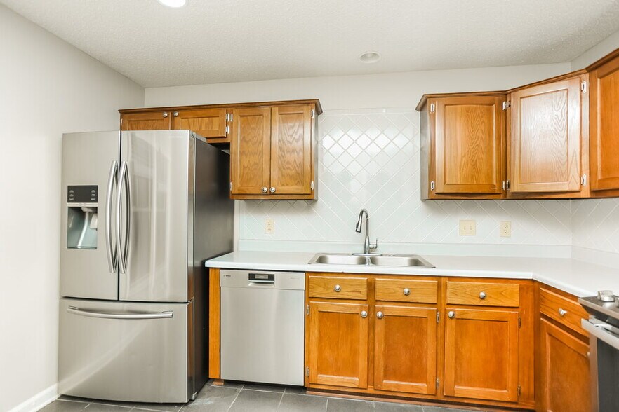 Building Photo - 8772 Cedar Mills Cir