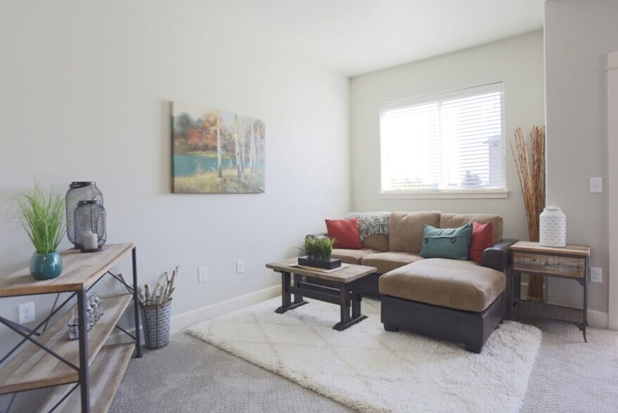 Interior Photo - The Summit at Red Leaf