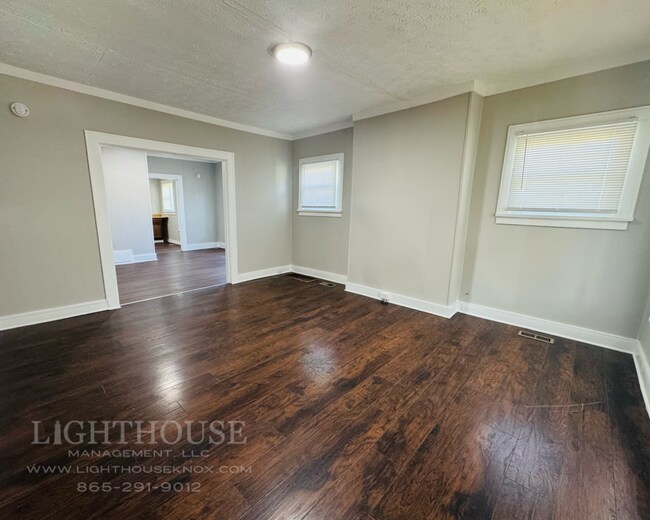 Building Photo - 2815 Tarleton Ave