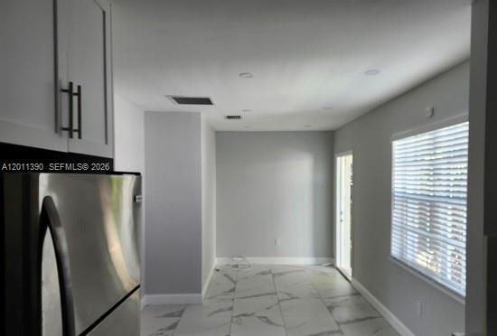 Building Photo - 1023 SW 12th Ct