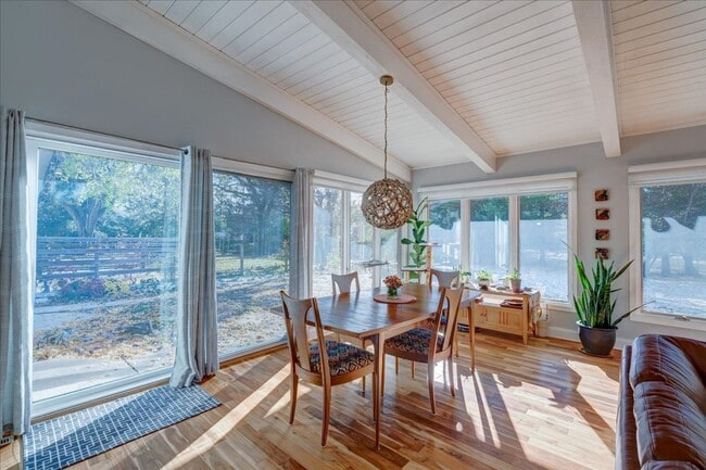 Building Photo - 5601 Russett Rd