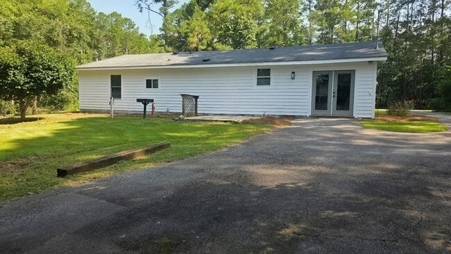 Building Photo - 989 Wadsworth Rd