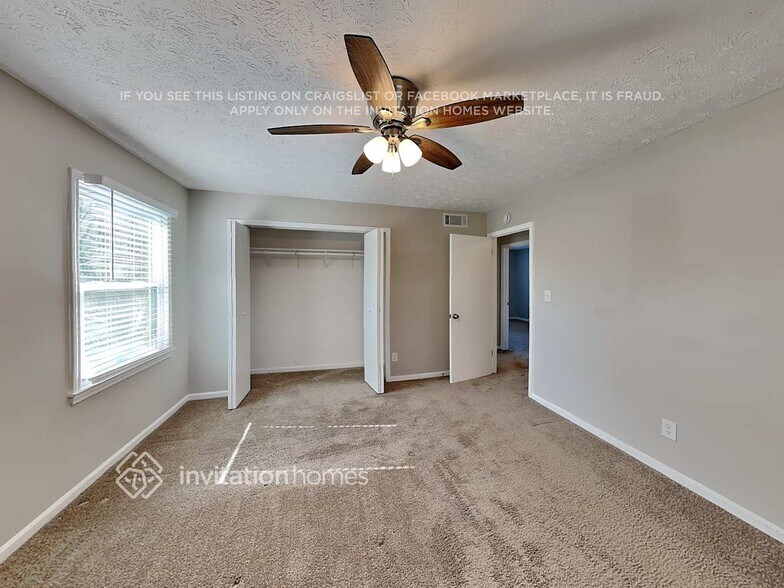 Building Photo - 3648 Fairlane Dr