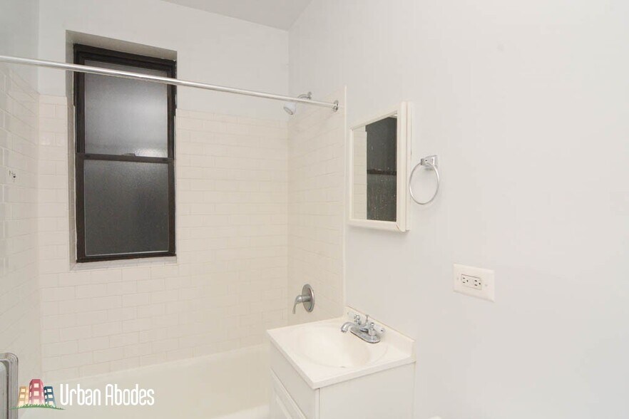 Building Photo - 1732 N Humboldt Blvd