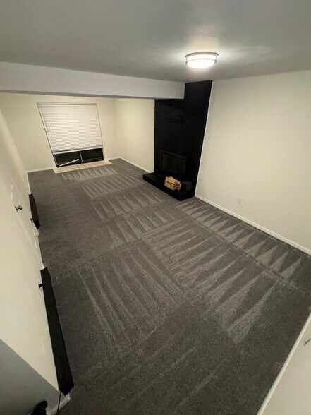 Building Photo - 1 Fitch Ln