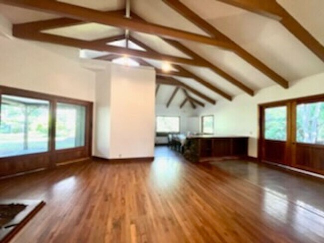 Building Photo - 43-1449 Pohakealani Rd