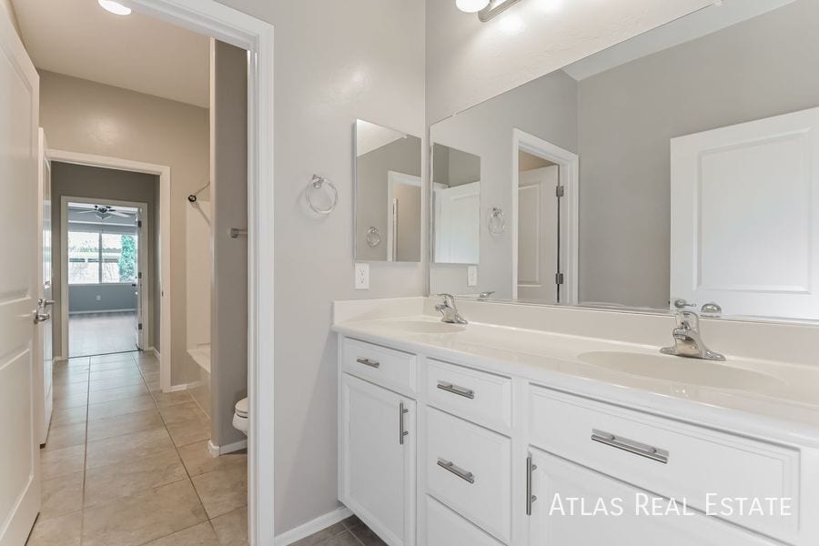 Building Photo - 7184 S Paseo Monte Verde