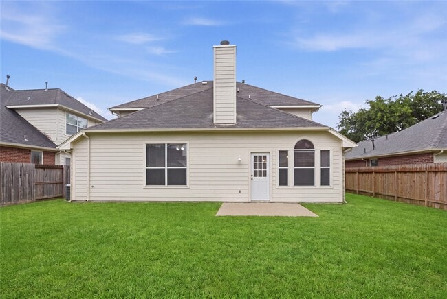 Building Photo - 3924 Highland Vale Ct