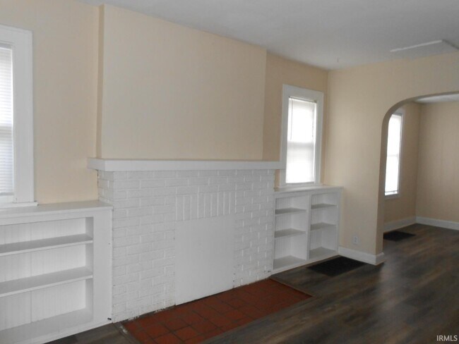 Building Photo - 1310 Atwater Ave