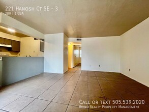 Building Photo - 221 Hanosh Ct SE