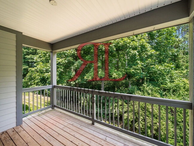 Building Photo - 719 Wintergreen Wy