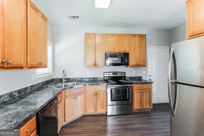 Building Photo - 2415 Crestwicke Crossing Ct