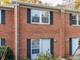Building Photo - 122 Marlowe Ct