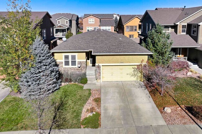 Building Photo - Ranch Style 4 Bedroom Home in Cordera...sh...