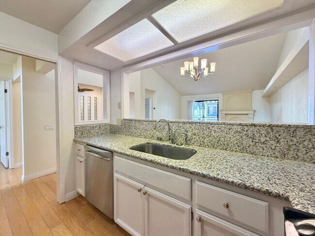 Building Photo - 3 Bedroom Condo in the Highly Desirable Fountain Grove 55+ Gated Community North Napa