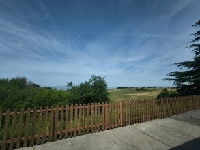 Building Photo - 3BED/2BATH Single Family Home Located in Desirable San Pablo, Ca. With Beautiful Ocean Front View!!