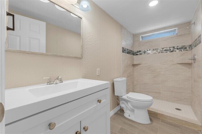 Building Photo - 3705 Appaloosa Rd