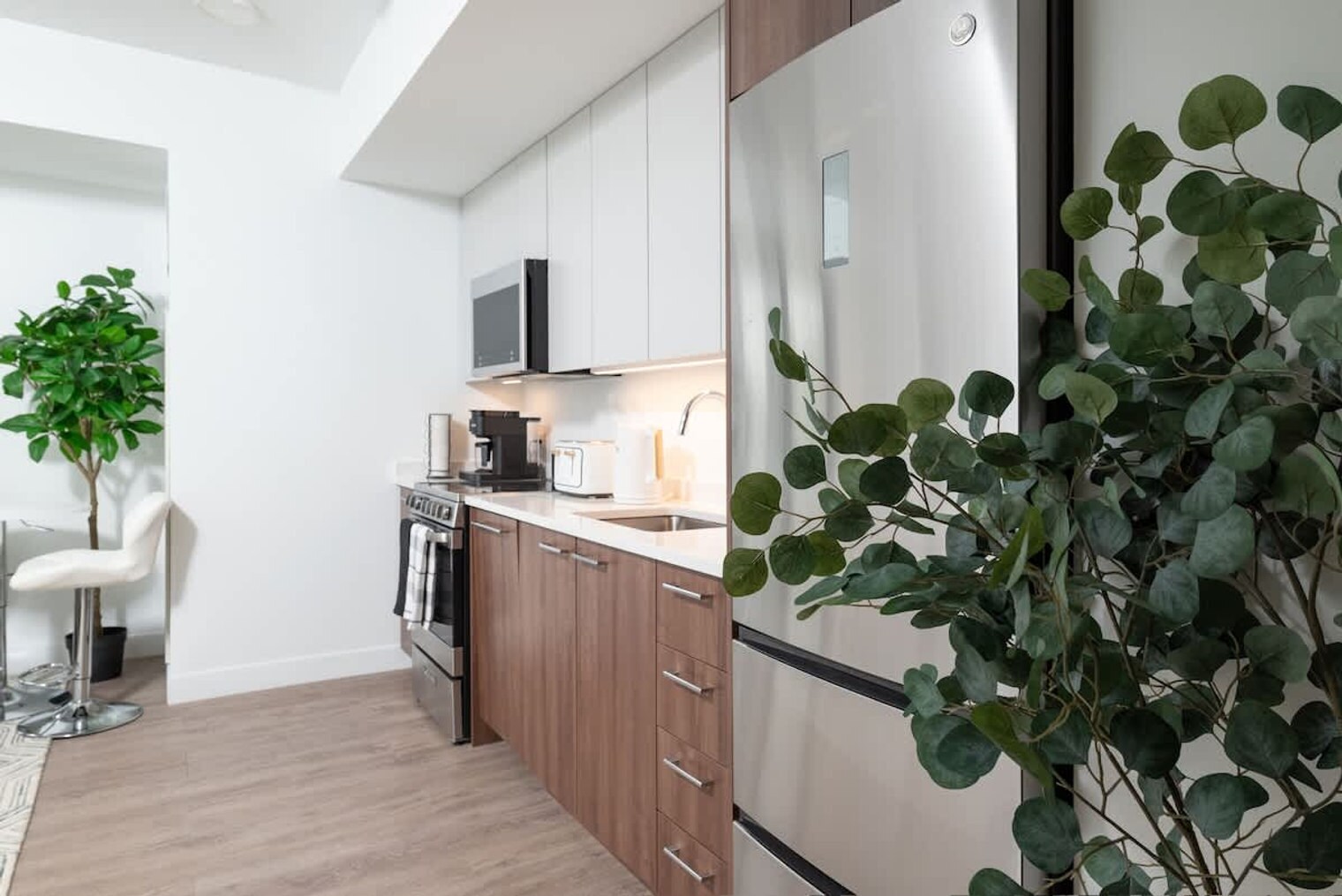 Building Photo - 425 Massachusetts Ave