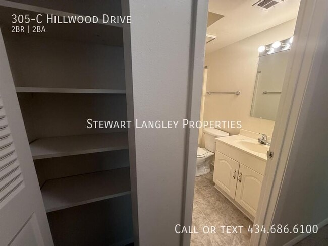 Building Photo - 305 Hillwood Dr